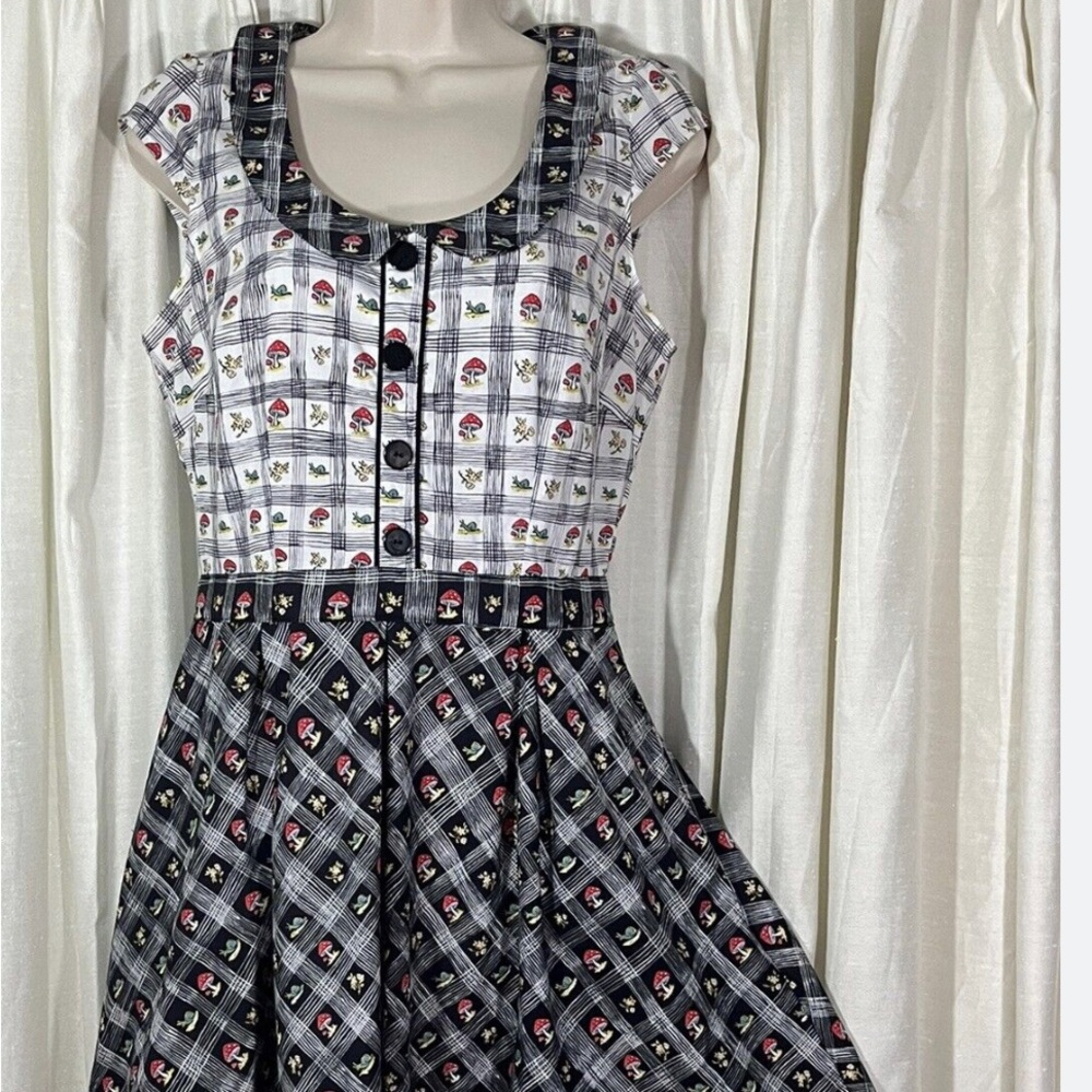 🔥 🍄•*Rare* •NWOT• Retrolicious• 🍄Mushroom Dress•🔥